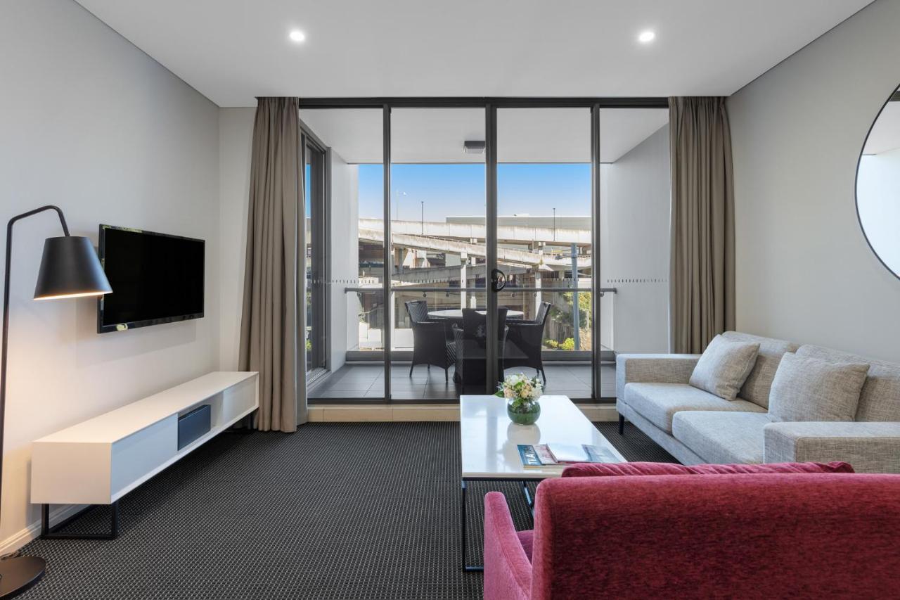 Meriton Suites North Ryde Sidney Exterior foto