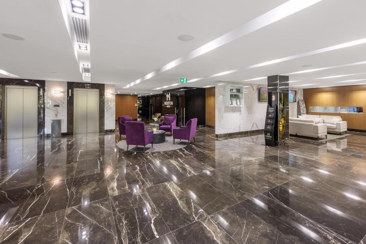 Meriton Suites North Ryde Sidney Exterior foto Lobby